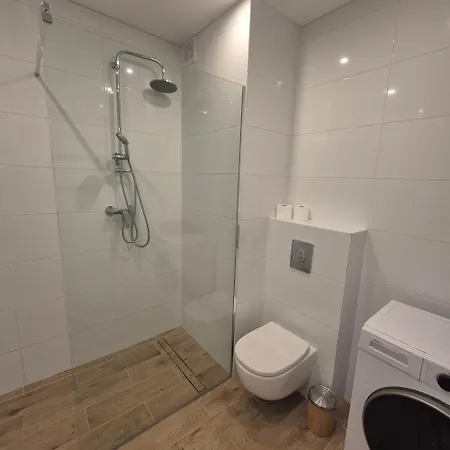 Gwiazdzista 20 Near Sky Tower Free Parking Апартаменты *